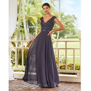 Adrianna Papell - #40173 - Gunmetal Dress 🤍